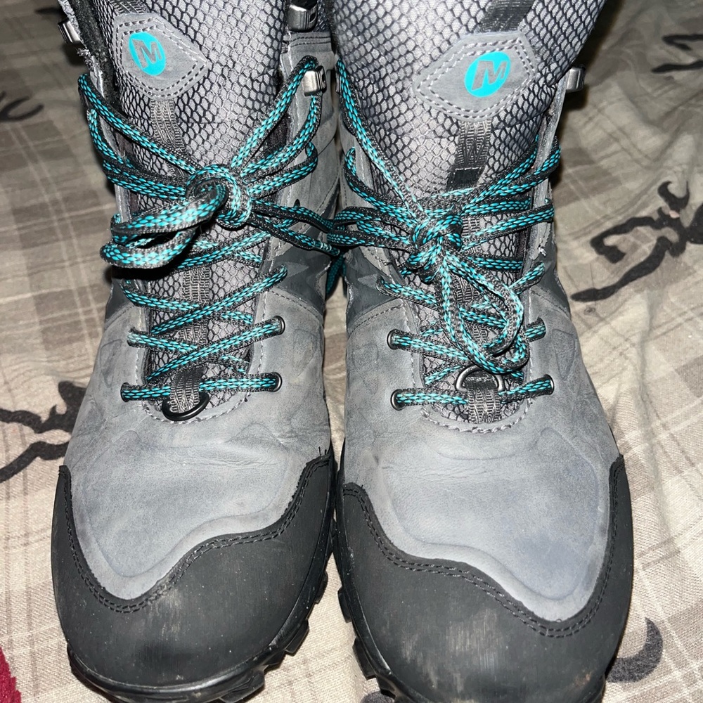 Women Merrell Boots